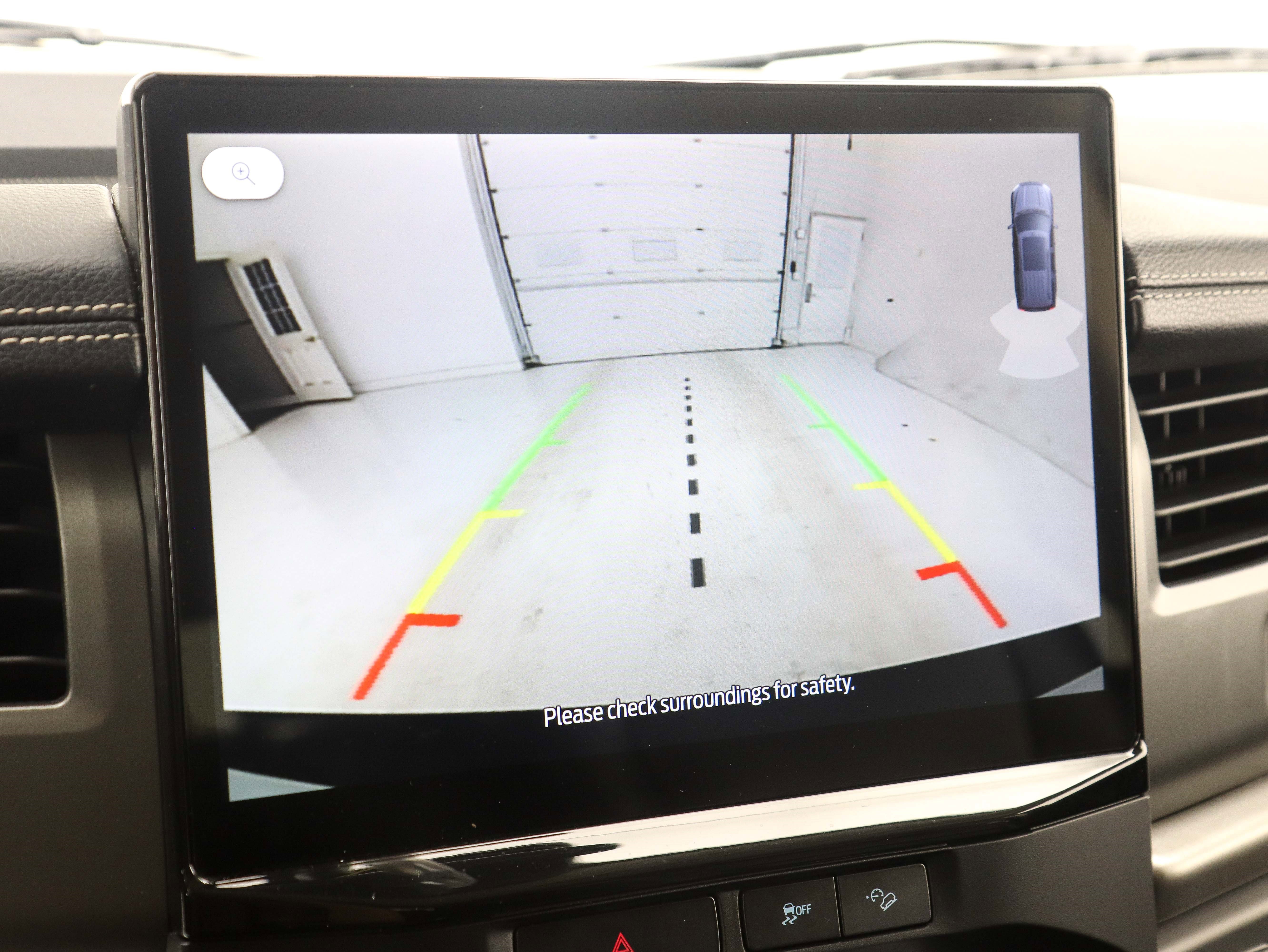 Used 2023 Ford Expedition Max XLT image 30