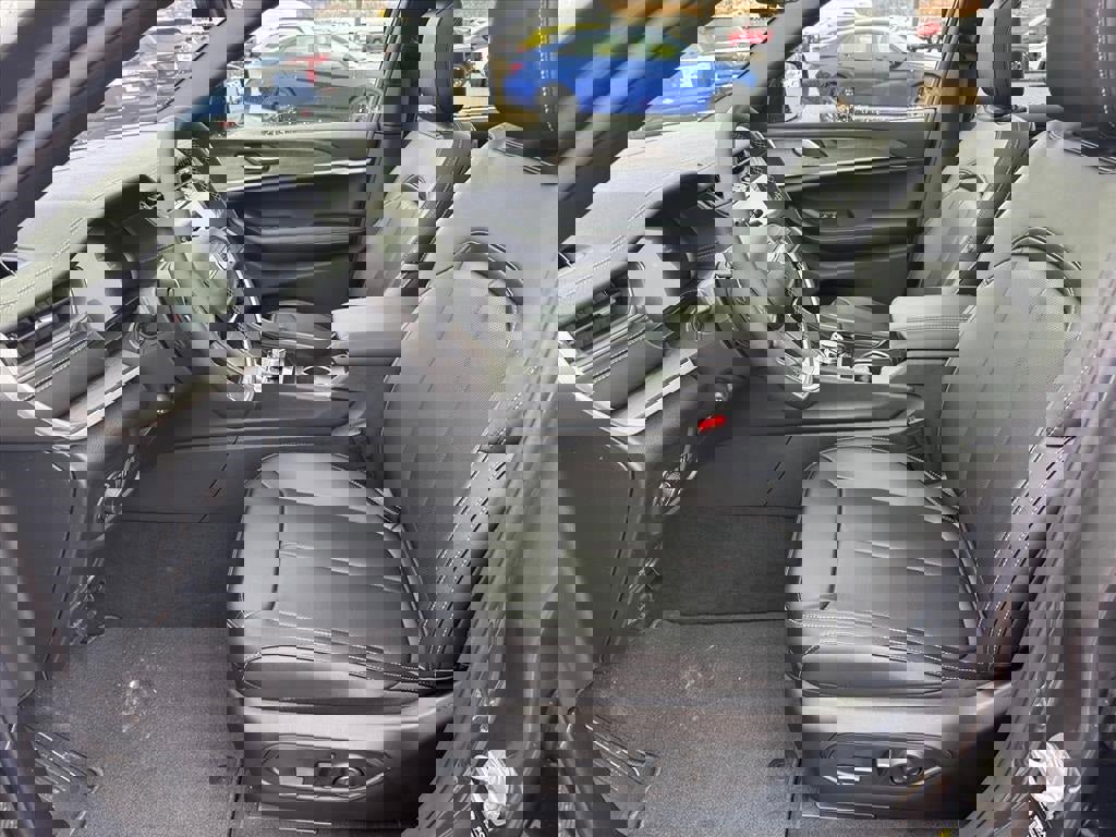 New 2025 Jeep Grand Cherokee L Limited w/ Luxury Tech Group II image 12