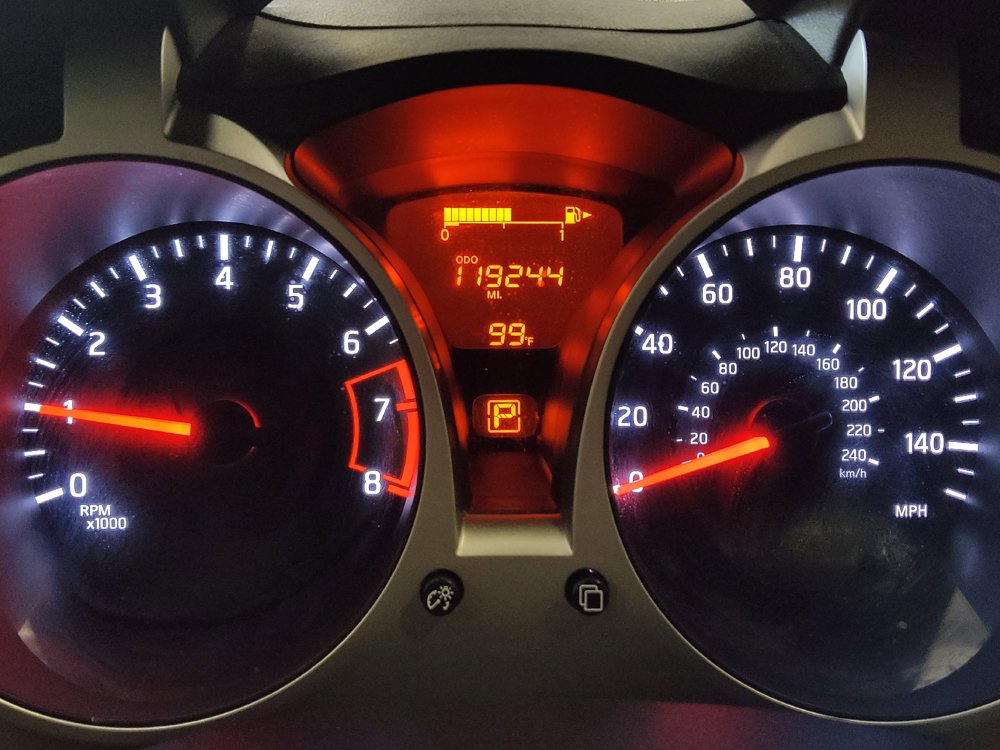 Used 2016 Nissan Juke S FWD image 23
