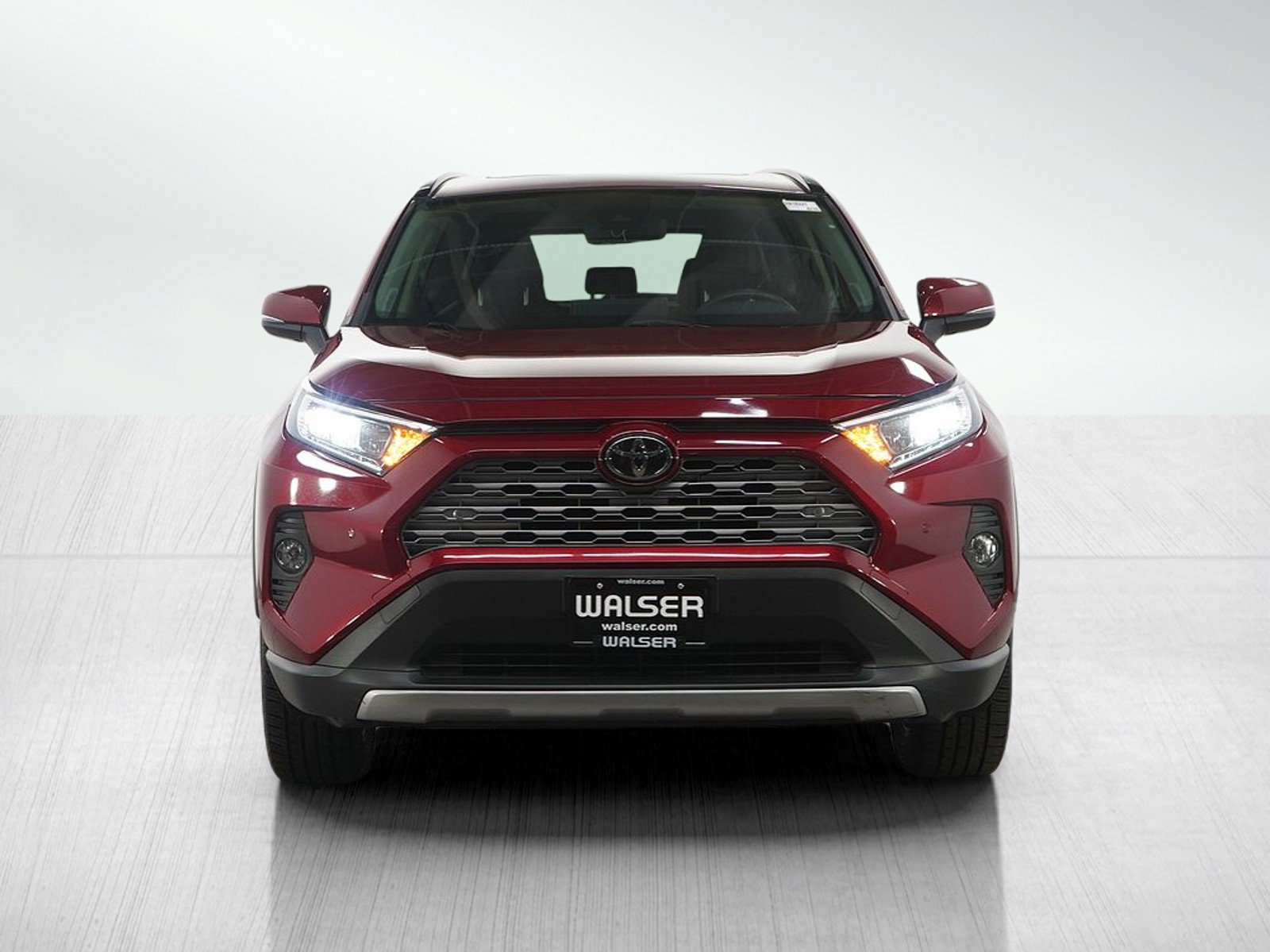 Used 2020 Toyota RAV4 Limited image 8