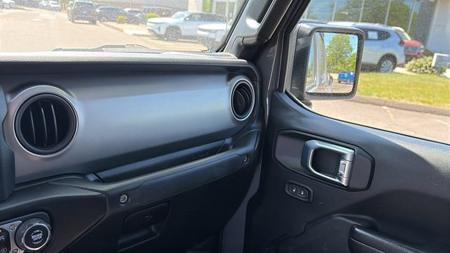 Used 2021 Jeep Gladiator Sport AWD/4WD image 20