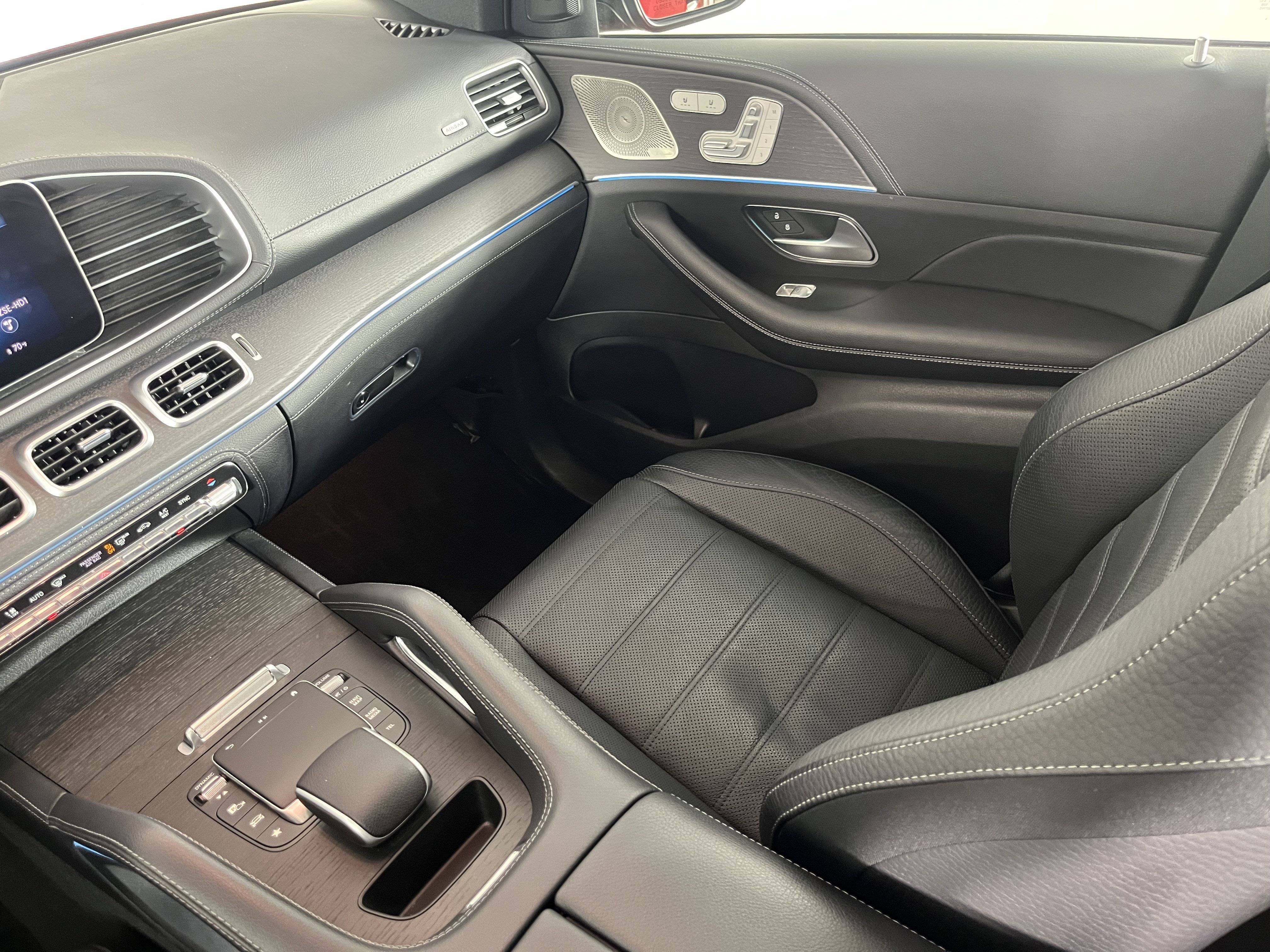 Used 2022 Mercedes-Benz GLE 350 4MATIC image 11