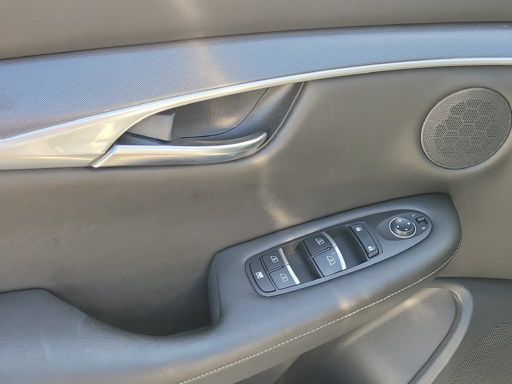 Used 2019 INFINITI QX50 Pure FWD image 20