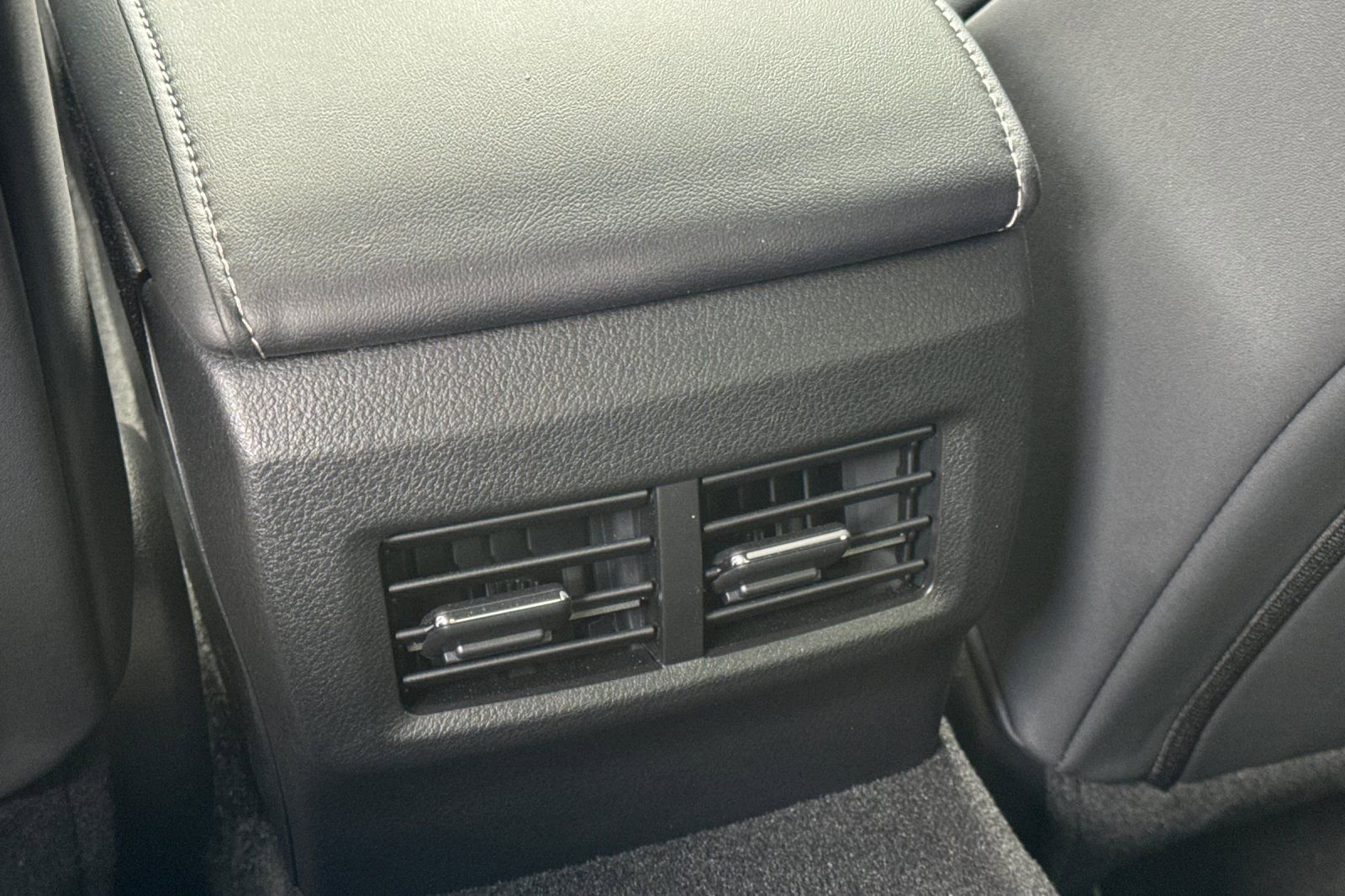 Used 2025 Lexus IS 350 F Sport image 13