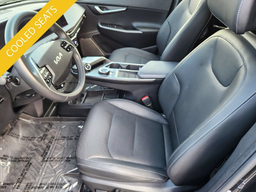 Certified 2023 Kia EV6 Wind AWD/4WD image 9