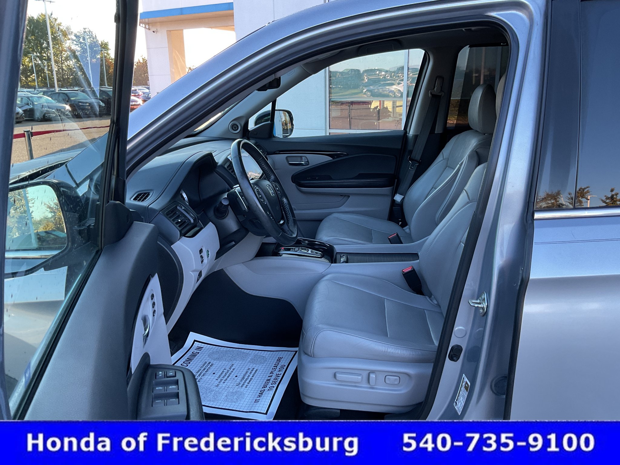 Certified 2017 Honda Pilot Elite image 30