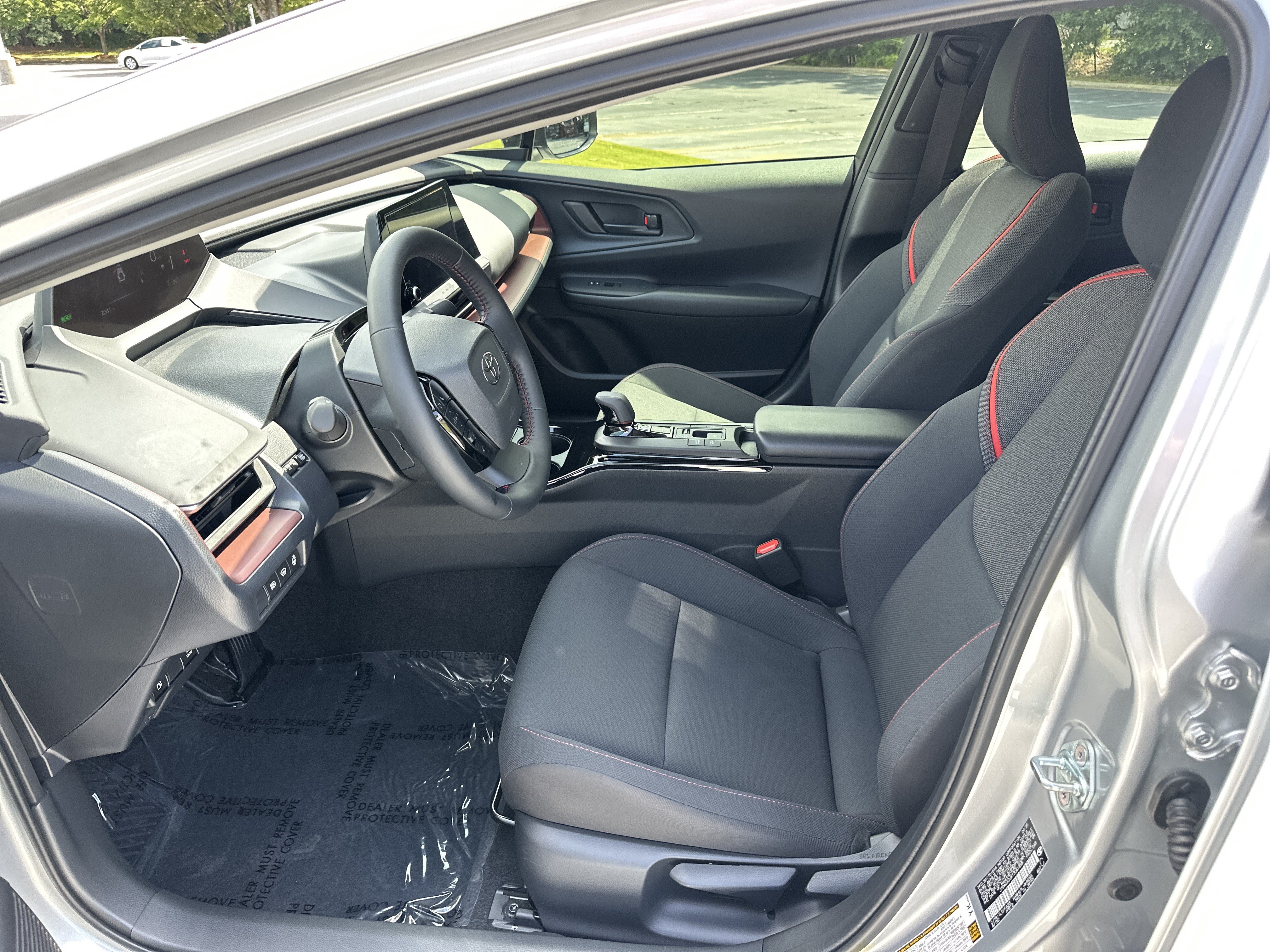 Certified 2026 Toyota Prius Plug-In Hybrid FWD image 16