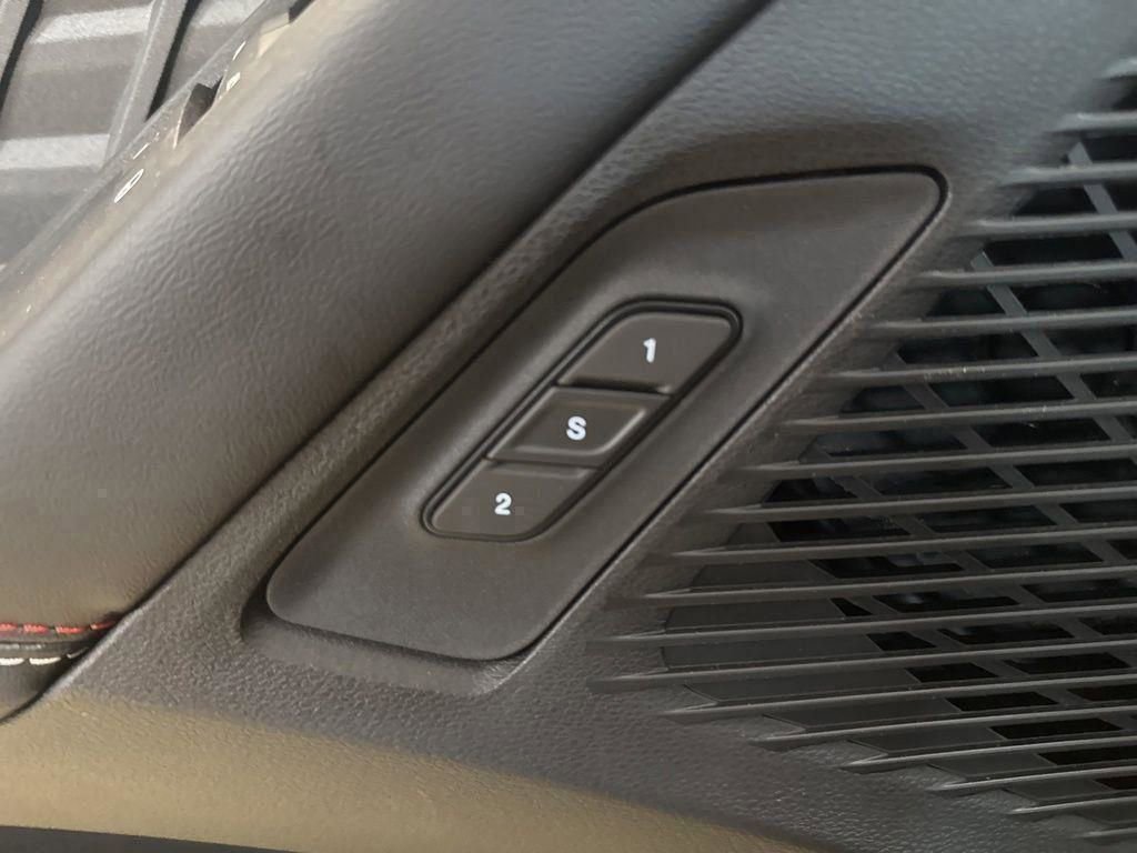 Used 2025 Dodge Charger R/T Scat Pack w/ Track Pack image 14