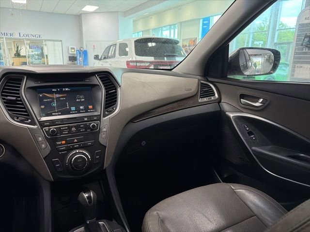 Used 2017 Hyundai Santa Fe Sport FWD image 27
