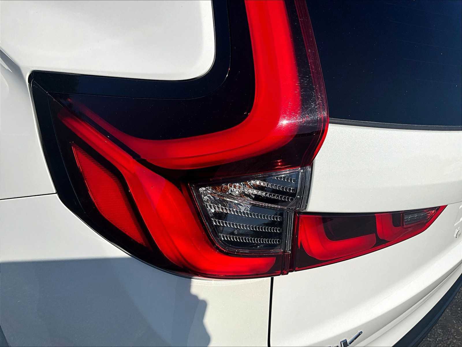 Used 2023 Honda CR-V EX-L image 32