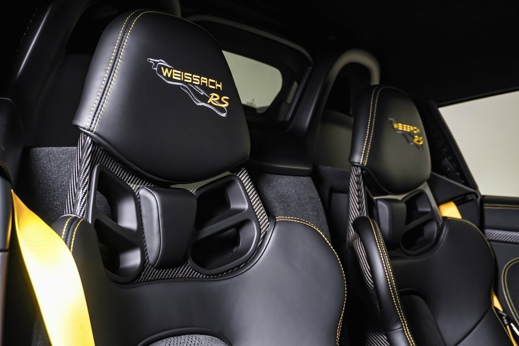 Certified 2025 Porsche 718 Boxster Spyder RS image 17