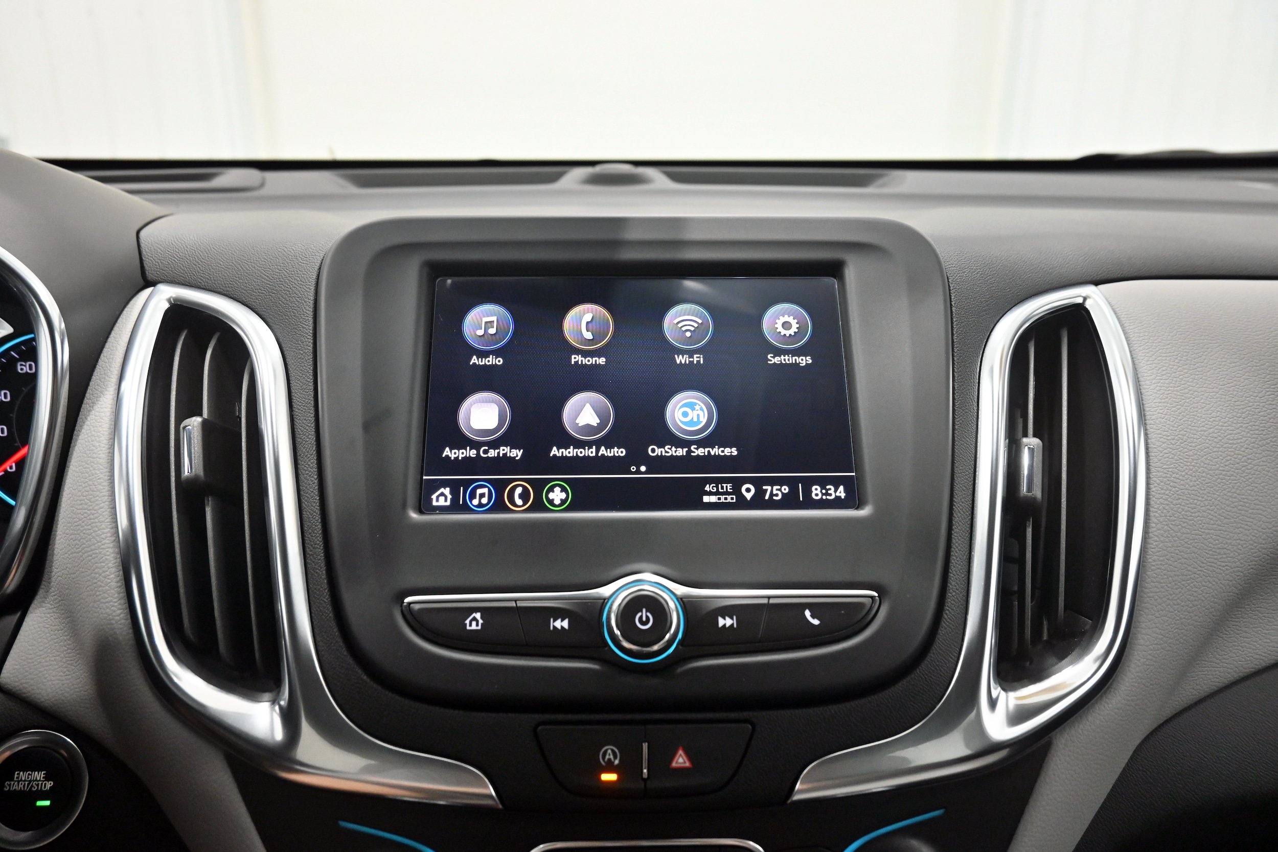Used 2024 Chevrolet Equinox LS w/ LS Convenience Package FWD image 11
