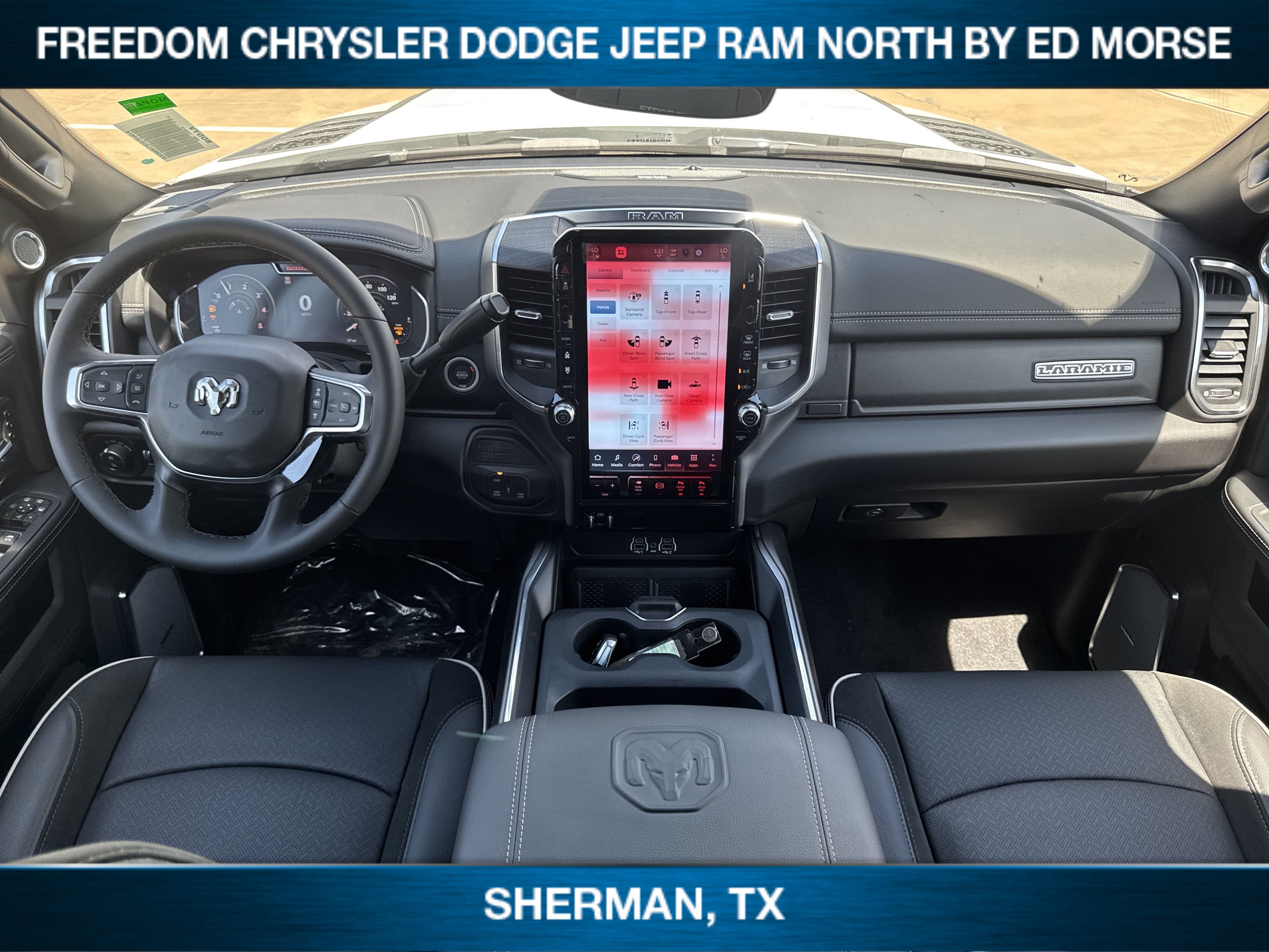 Used 2025 RAM 2500 Laramie AWD/4WD image 35