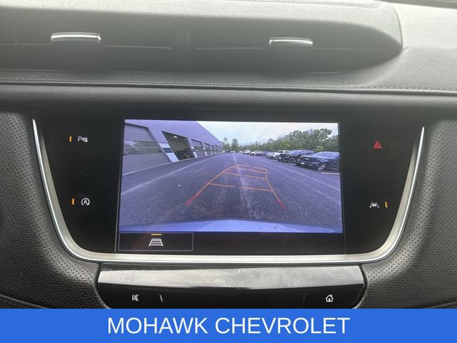 Certified 2025 Cadillac XT6 Luxury FWD image 15