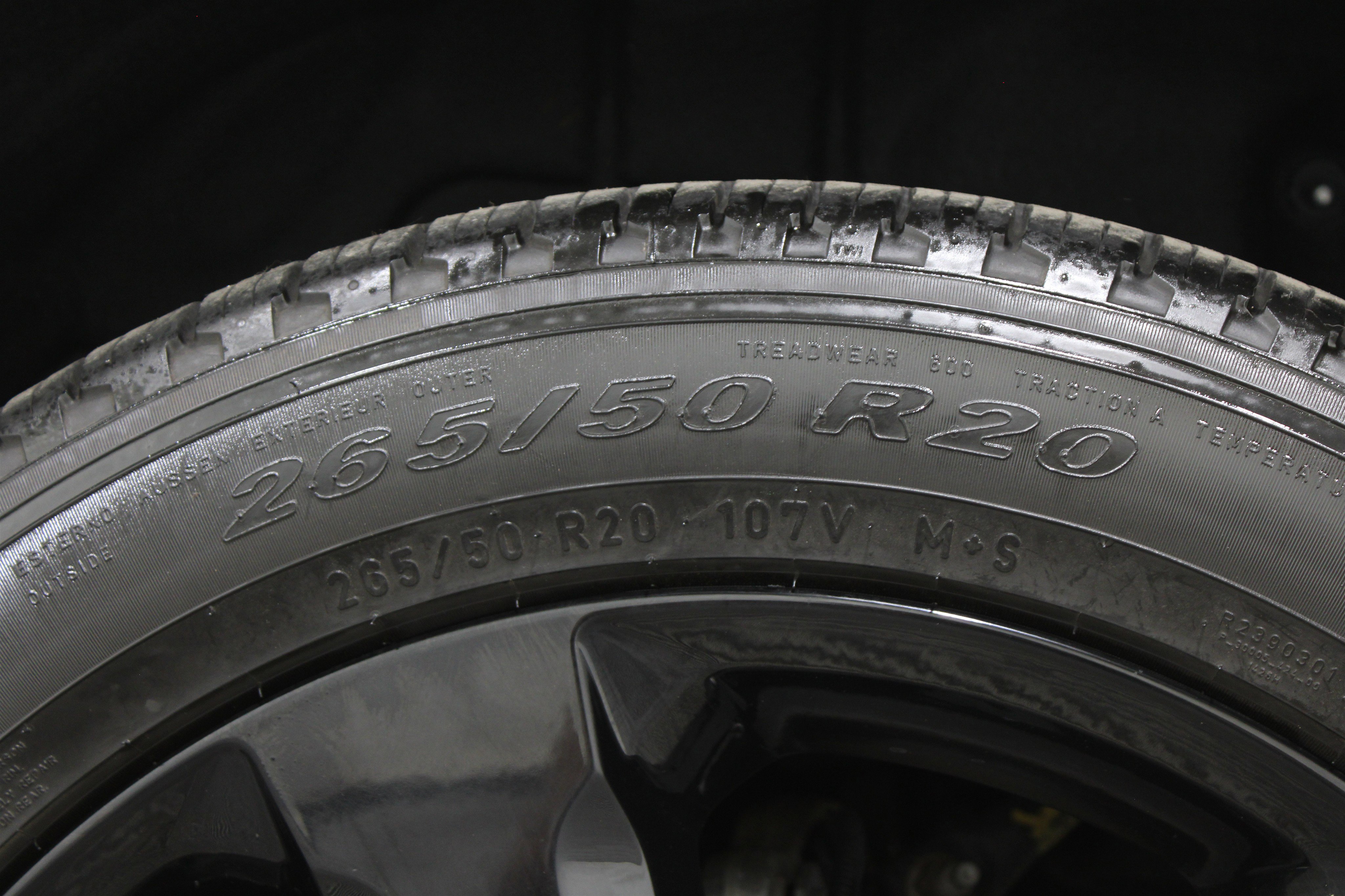 Used 2024 Jeep Grand Cherokee L Limited w/ Black Appearance Package image 41