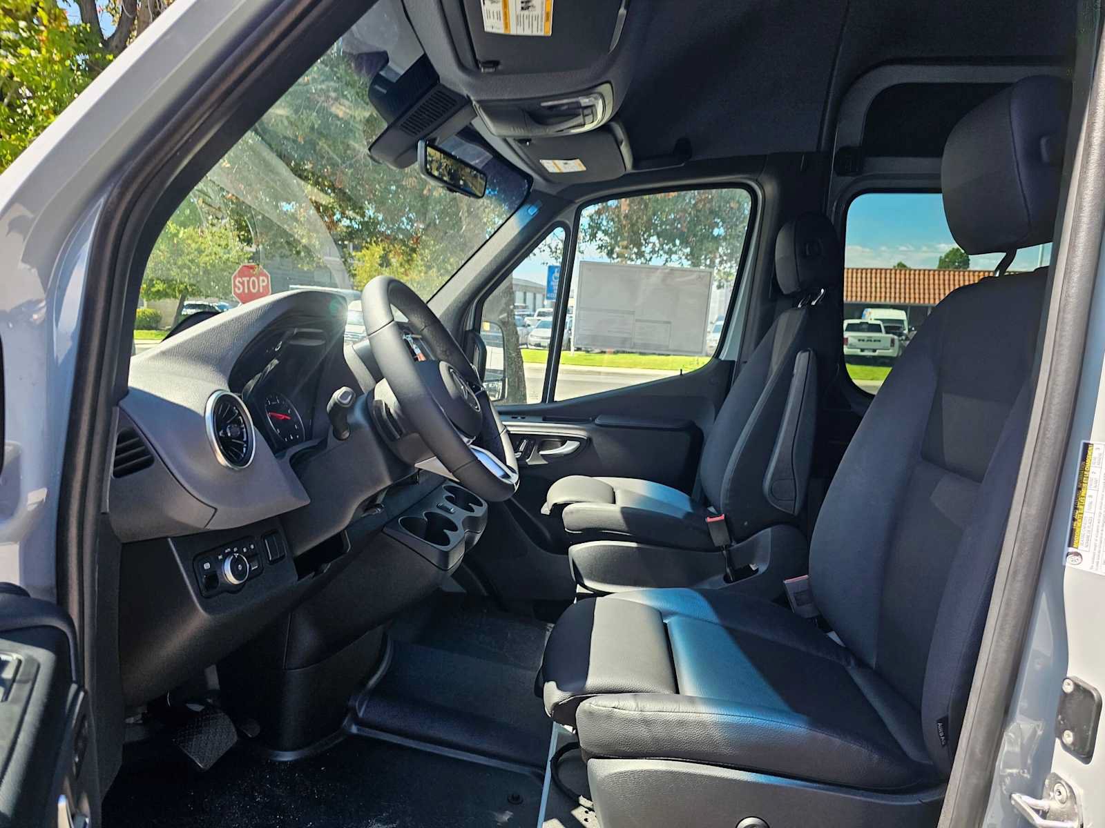 New 2026 Mercedes-Benz Sprinter 2500 image 19