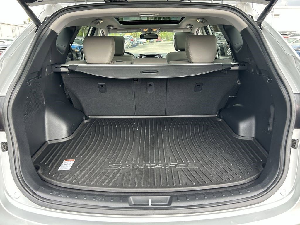Used 2018 Hyundai Santa Fe Sport w/ 2.4L Tech Package 04 FWD image 27