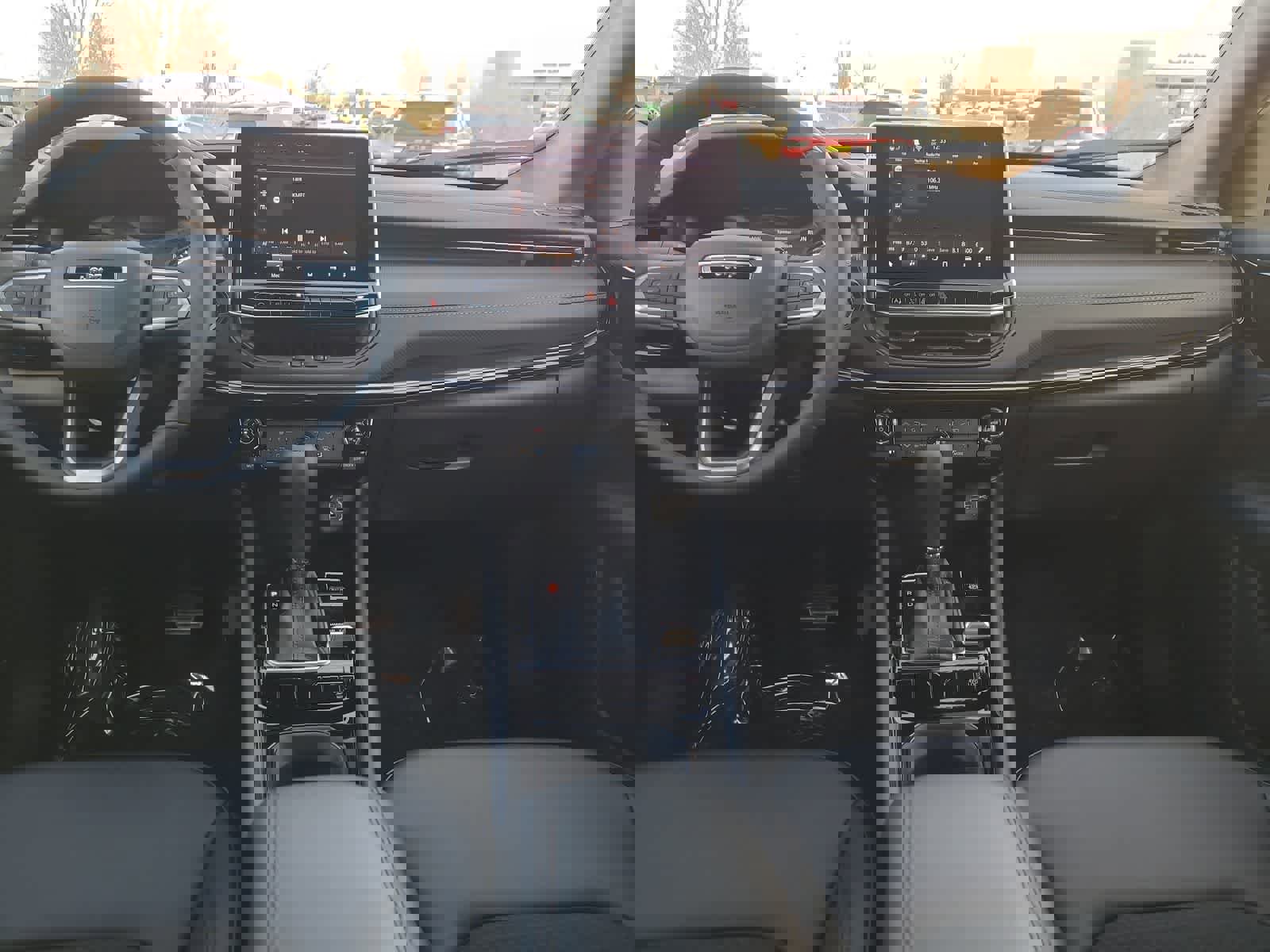 New 2026 Jeep Compass Latitude image 18