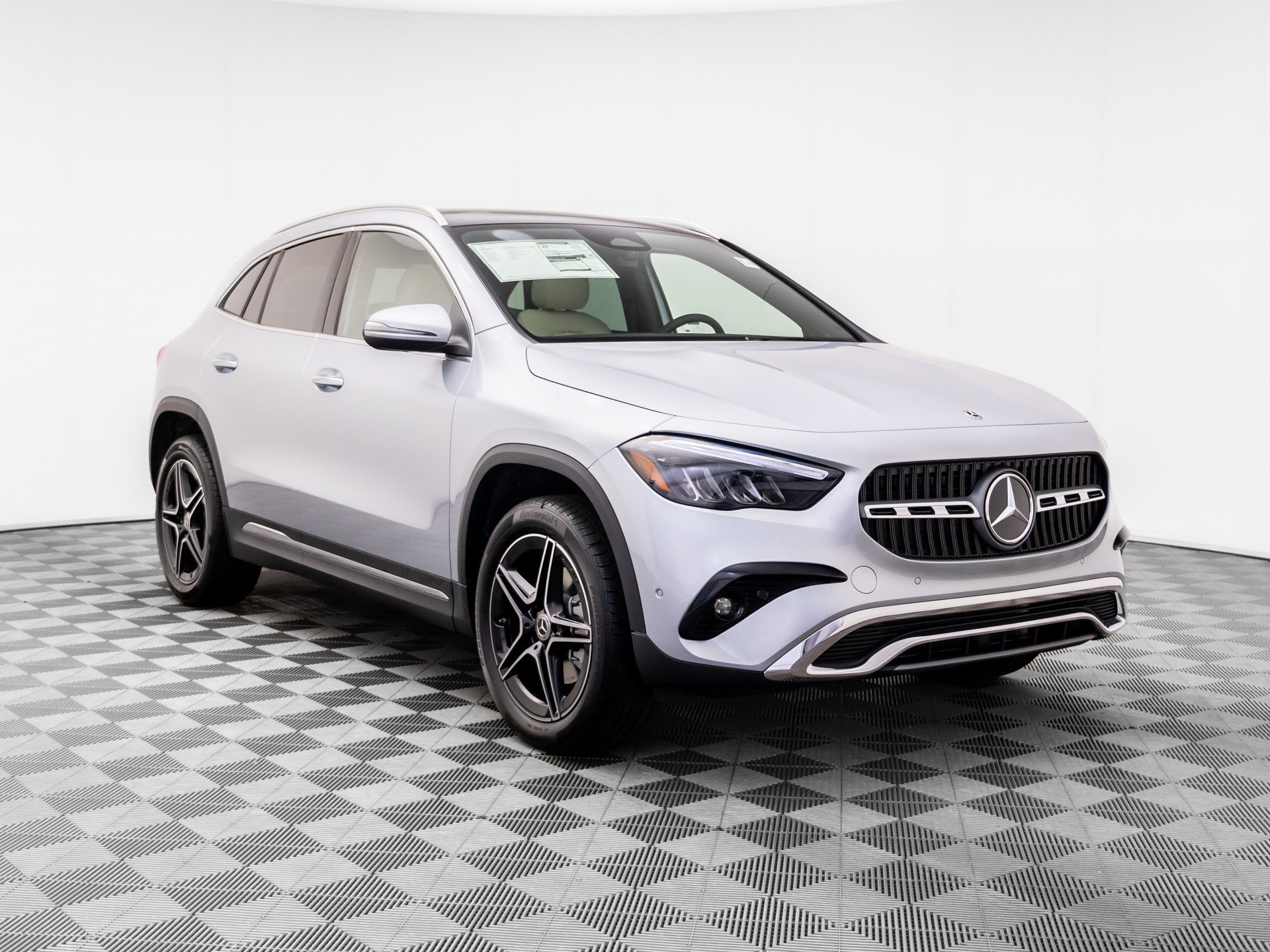 New 2026 Mercedes-Benz GLA 250 4MATIC image 7