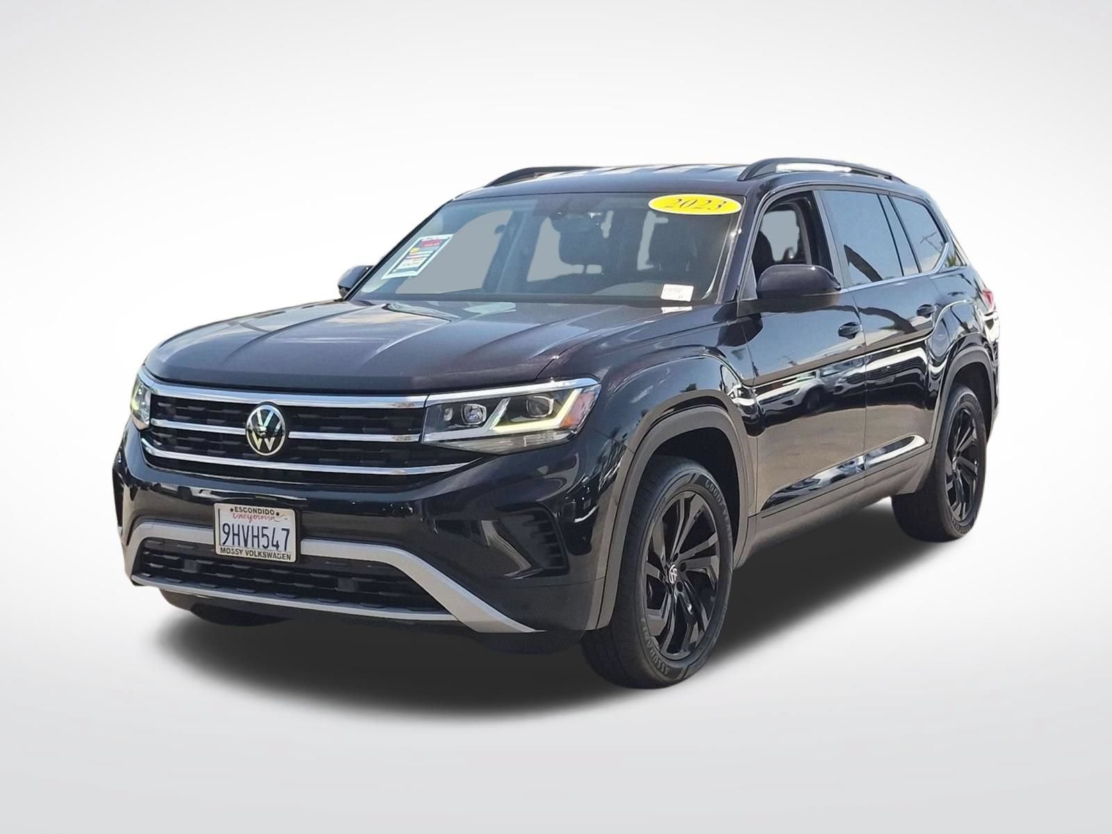 Certified 2023 Volkswagen Atlas SE w/ Black Wheel Package AWD/4WD image 1