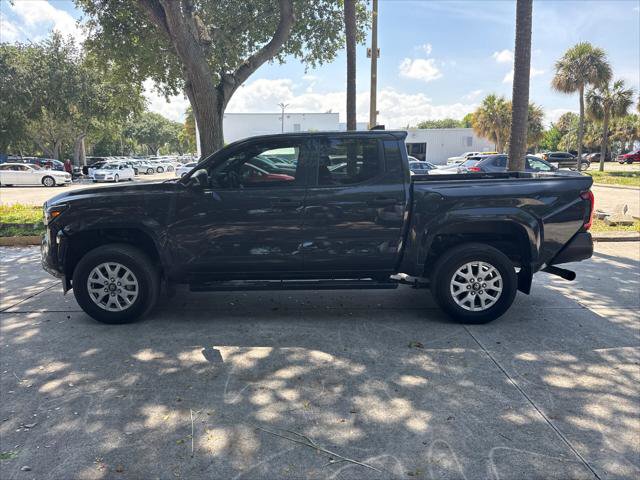 Used 2024 Toyota Tacoma SR RWD image 9