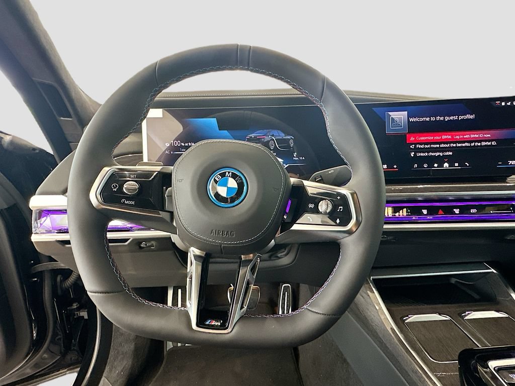 New 2026 BMW i7 M70 AWD/4WD image 9