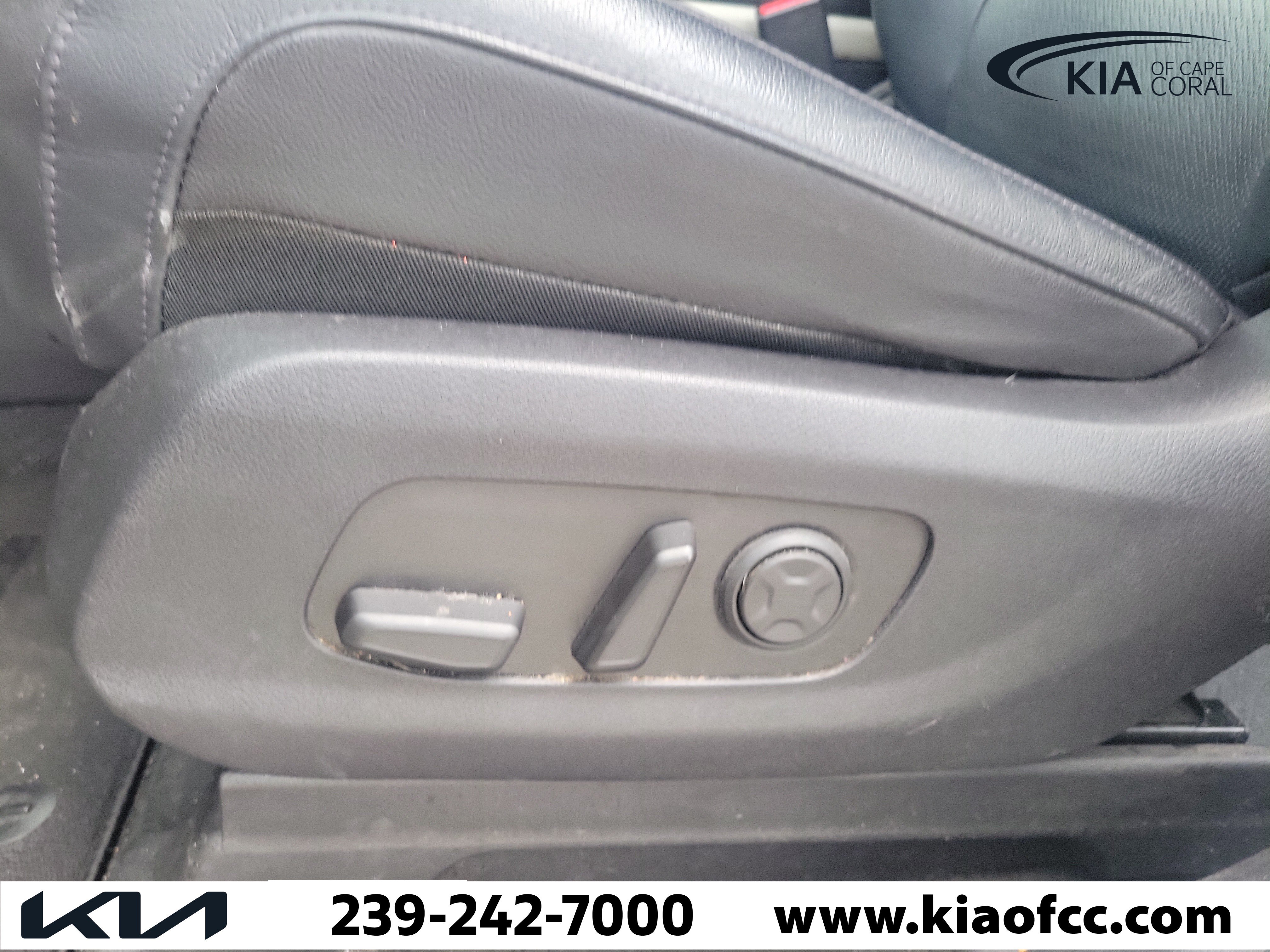 Used 2022 Kia Carnival SX Prestige FWD image 24