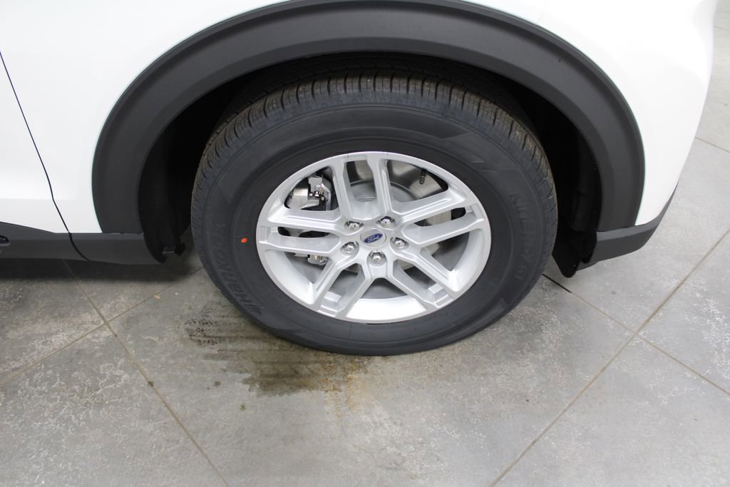 New 2026 Ford Explorer Active w/ Active Comfort Package image 59