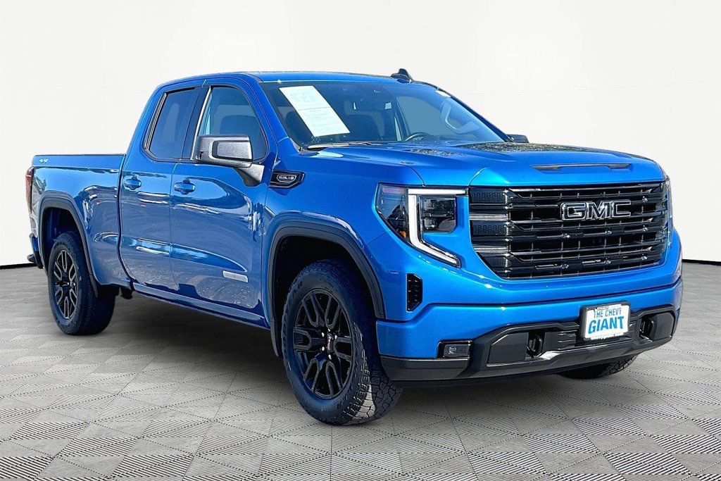 Used 2023 GMC Sierra 1500 Elevation AWD/4WD image 3