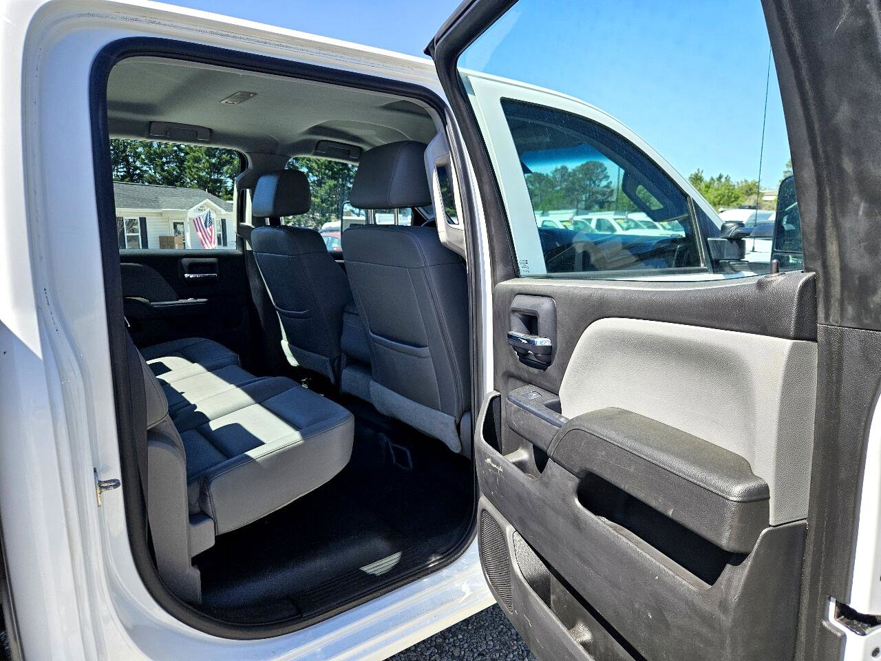 Used 2018 Chevrolet Silverado 3500 W/T image 28