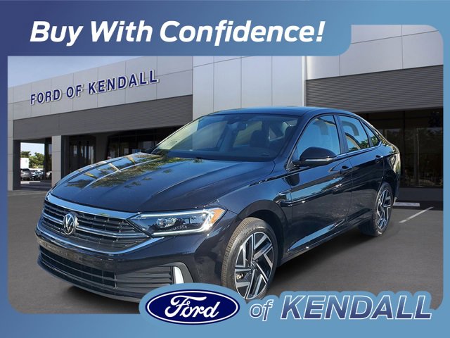 Used 2024 Volkswagen Jetta SEL image 1