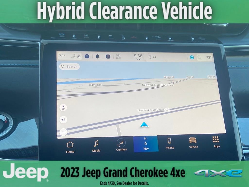 New 2023 Jeep Grand Cherokee Trailhawk w/ Luxury Tech Group III image 30