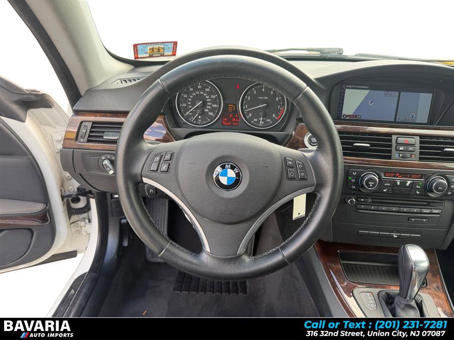 Used 2011 BMW 328i xDrive Coupe AWD/4WD image 13