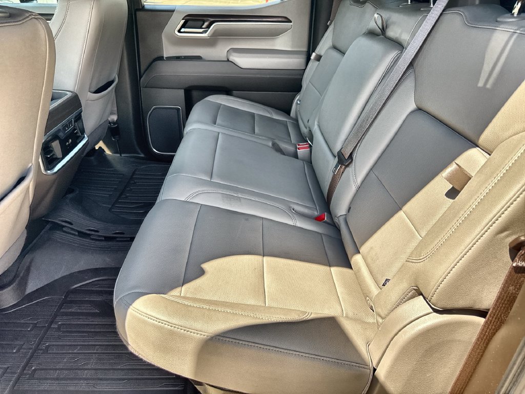 Certified 2022 GMC Sierra 1500 SLT AWD/4WD image 16