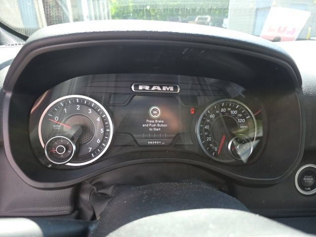Used 2023 RAM 1500 Big Horn AWD/4WD image 16