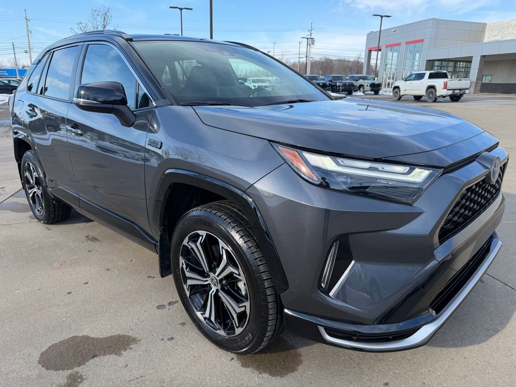 Used 2024 Toyota RAV4 XSE w/ Weather Package image 9