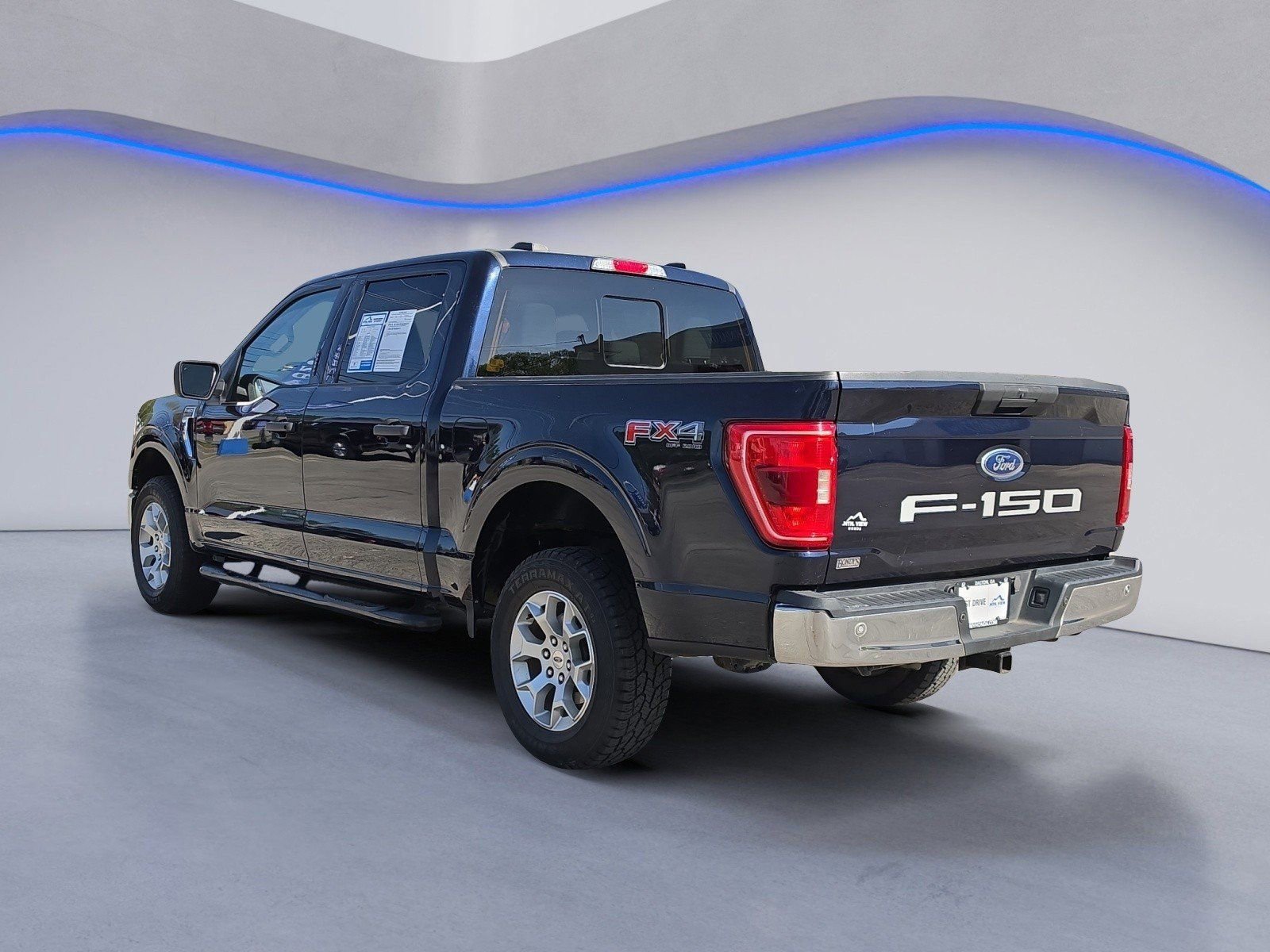 Used 2023 Ford F150 XLT w/ Equipment Group 301A Mid image 3