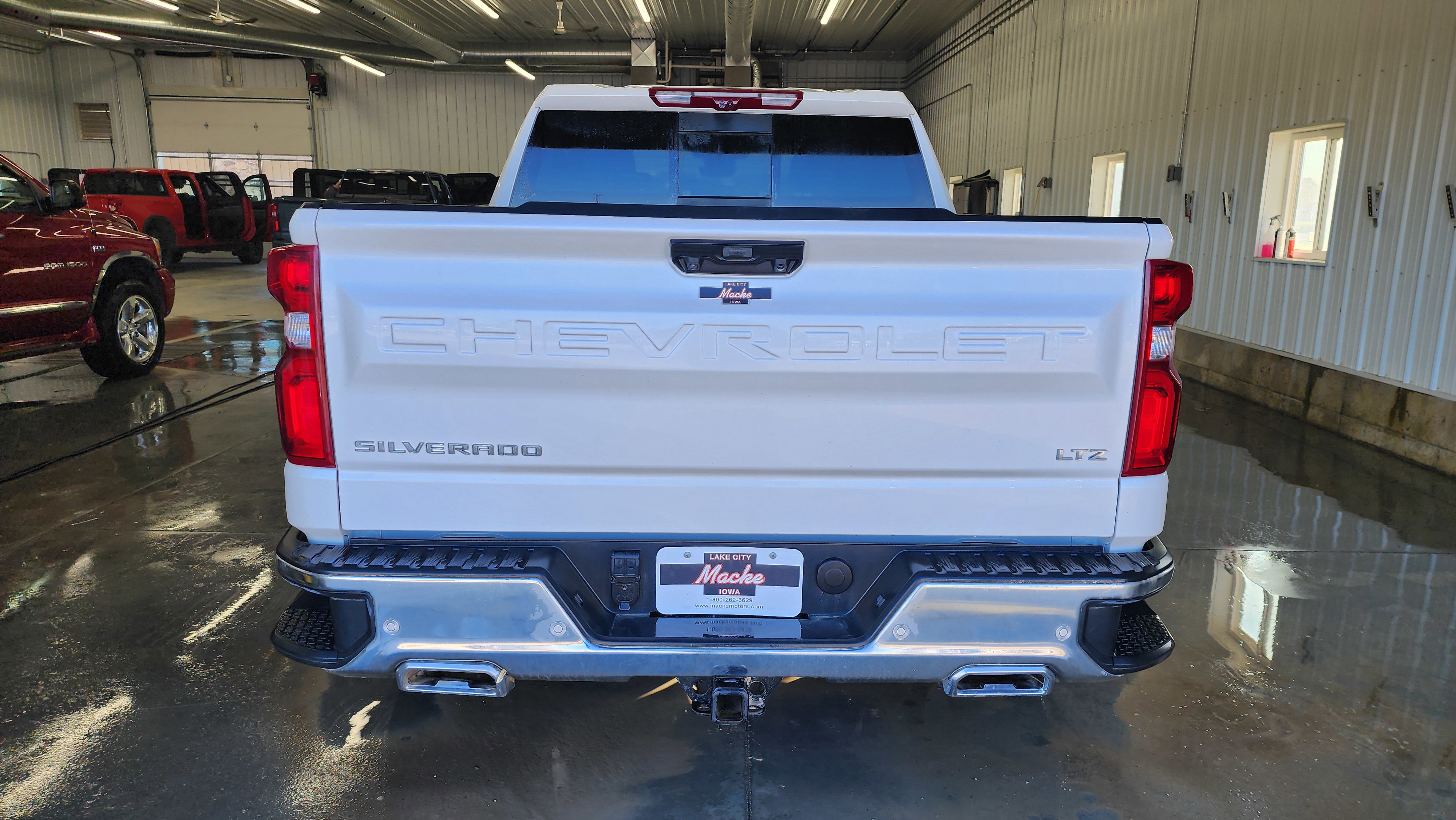 Used 2025 Chevrolet Silverado 1500 LTZ image 4