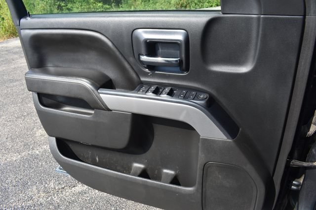 Certified 2018 Chevrolet Silverado 1500 LT w/ All Star Edition AWD/4WD image 30