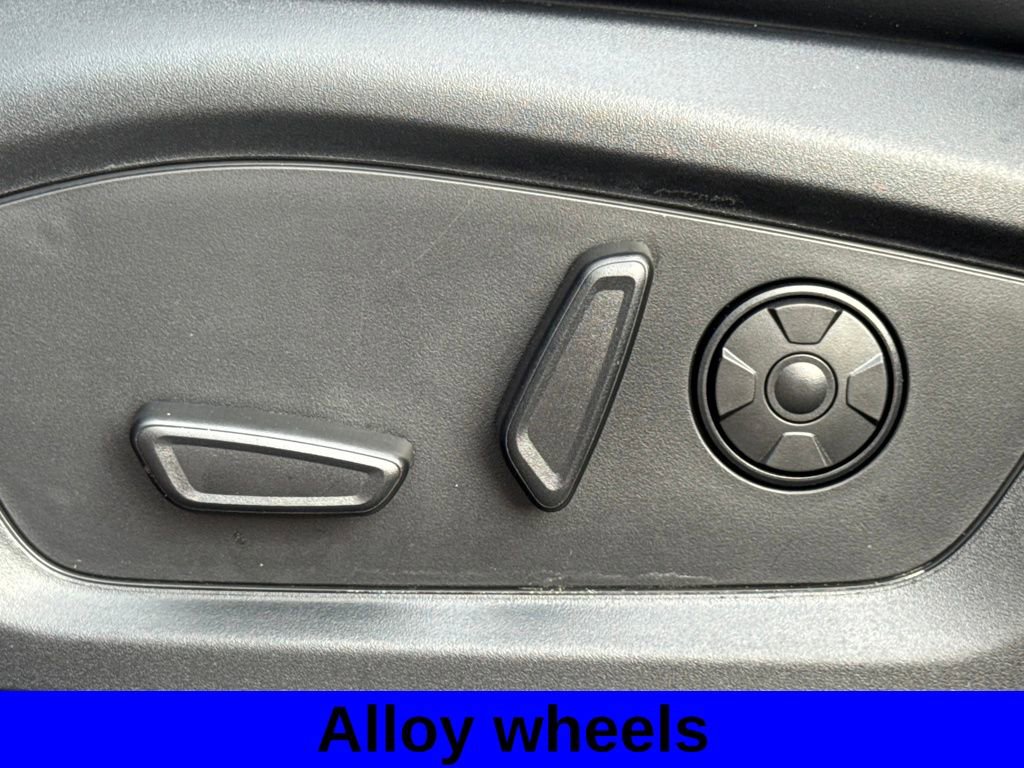 Used 2025 Ford Explorer ST w/ Sun And Sound Package image 31