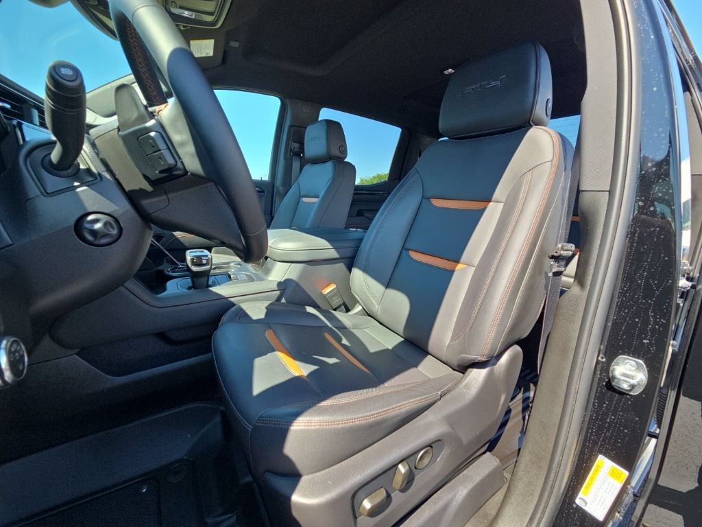 Used 2026 GMC Sierra 1500 AT4 AWD/4WD image 25