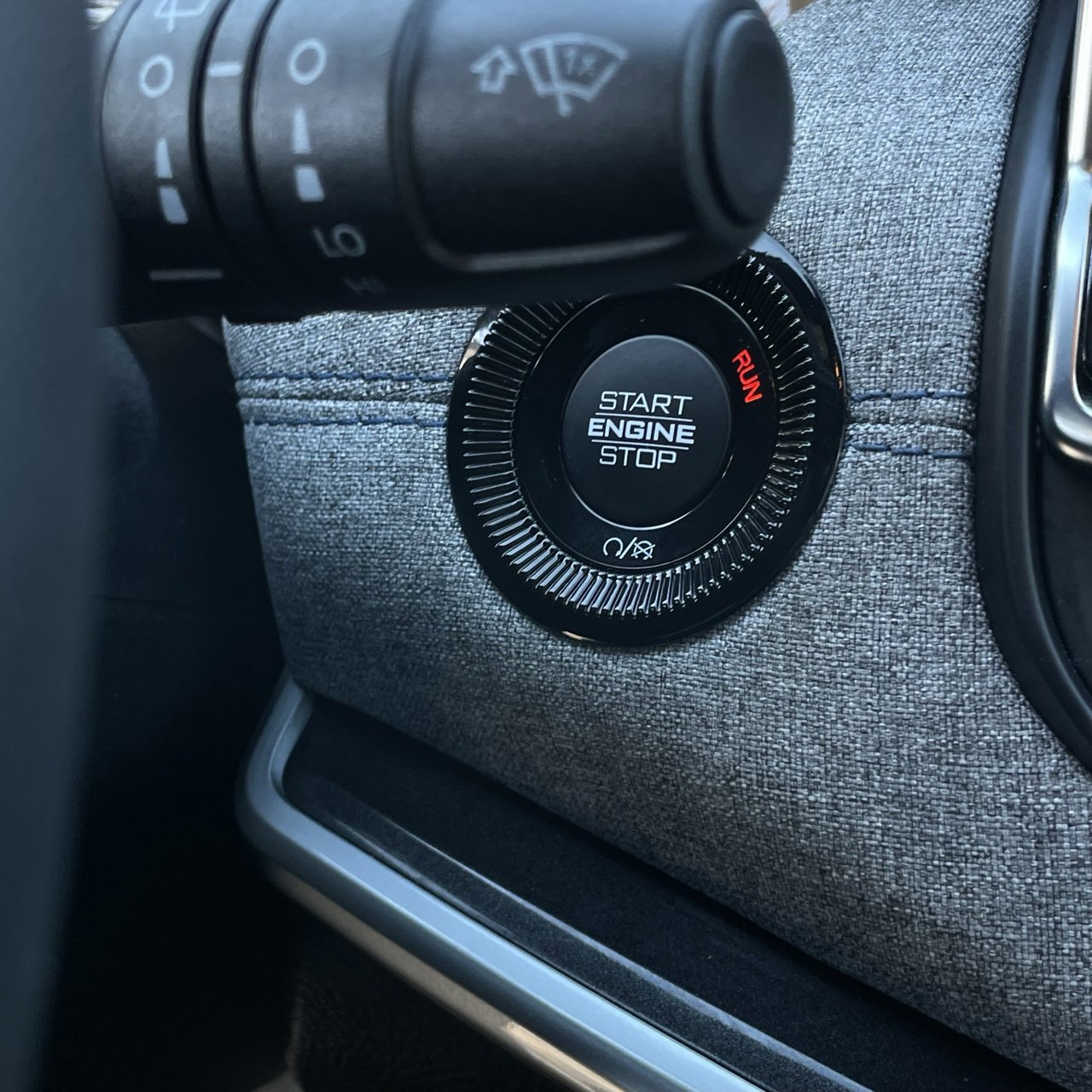 Used 2024 Jeep Compass Latitude image 18