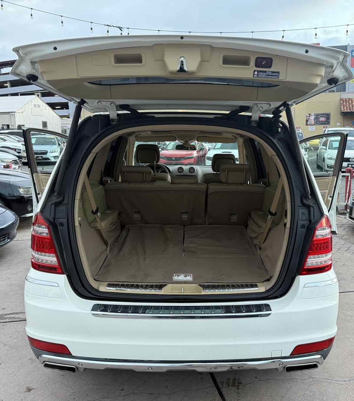 Used 2010 Mercedes-Benz GL 450 4MATIC image 15