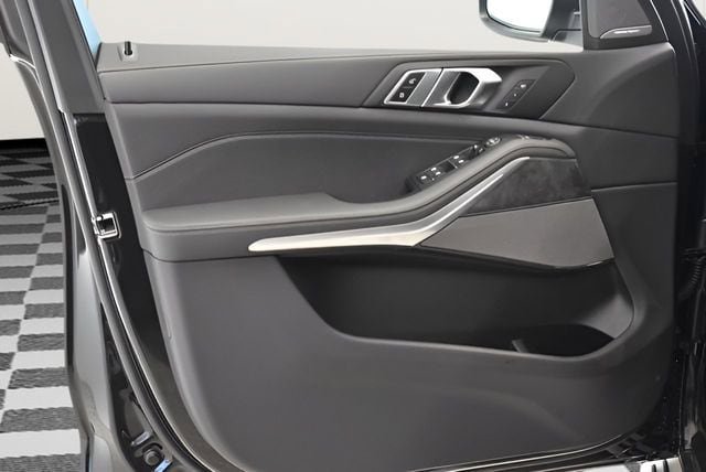 New 2026 BMW X5 xDrive40i w/ Premium Package image 23