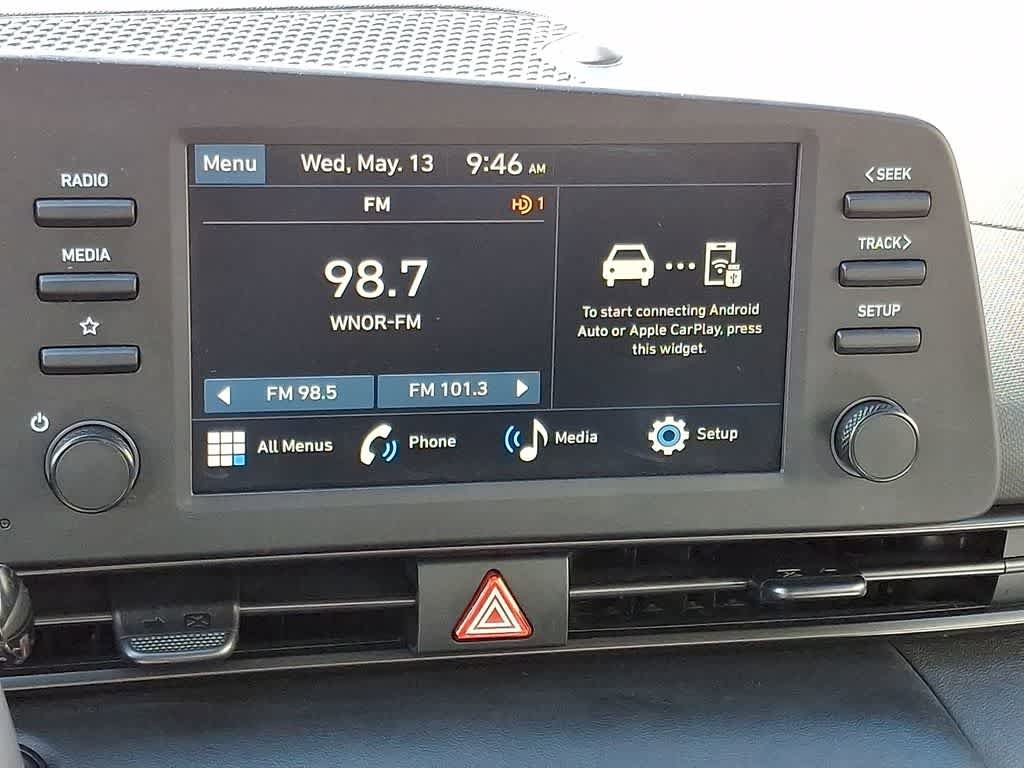 Used 2025 Hyundai Elantra Sport FWD image 16
