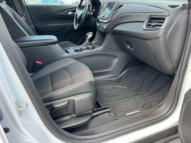 Certified 2022 Chevrolet Equinox RS w/ LPO, Floor Liner Package image 25