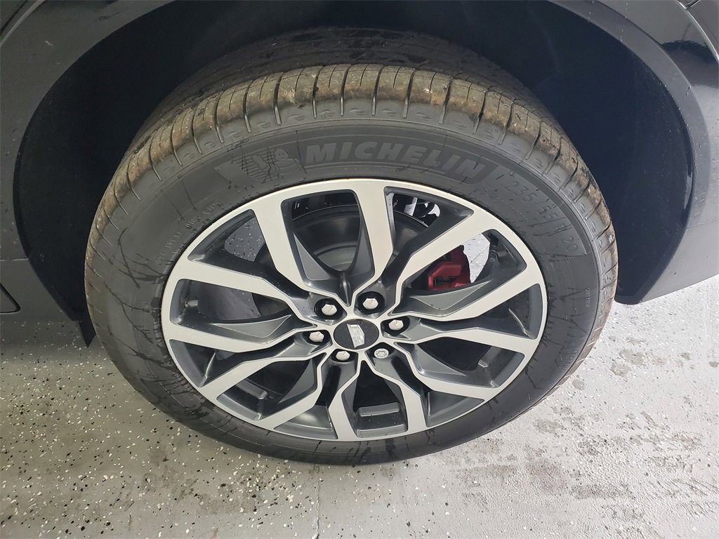 New 2025 Cadillac XT5 Sportv w/ LPO, Red Accent Package image 35