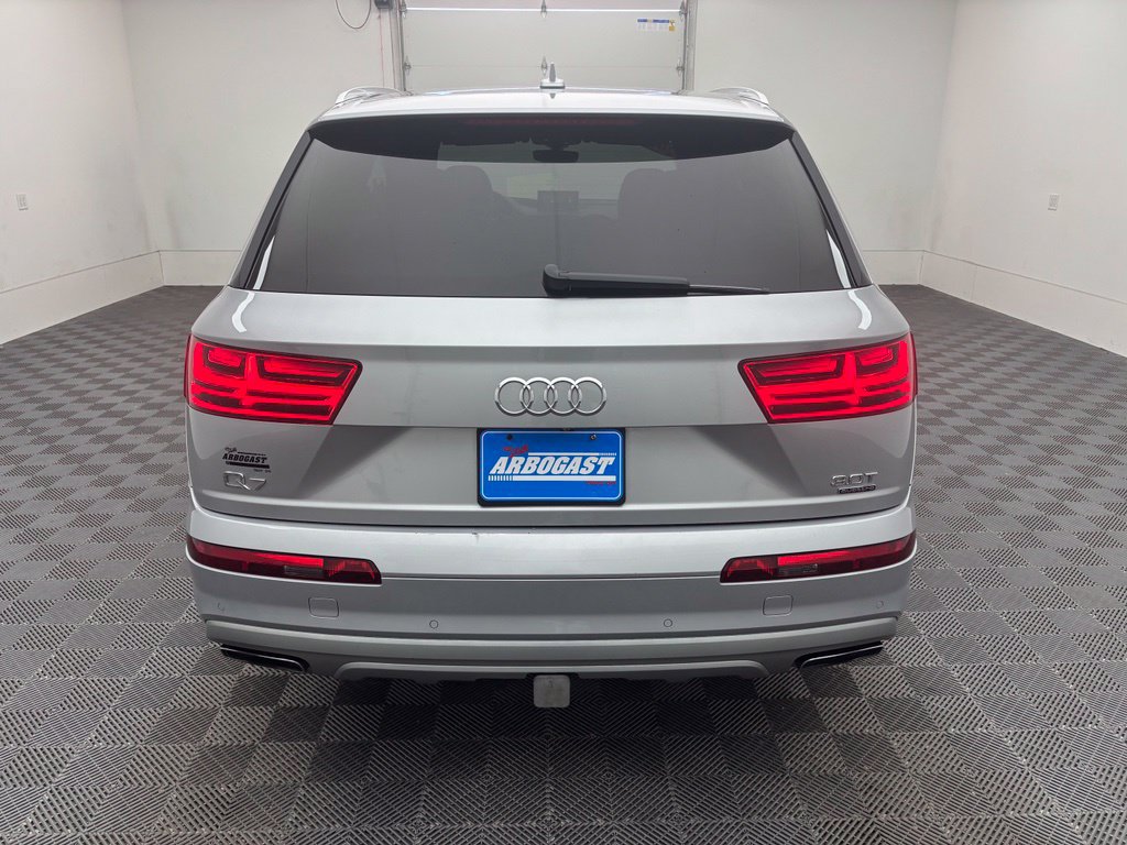 Used 2017 Audi Q7 3.0T Prestige AWD/4WD image 8