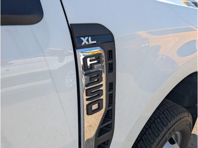 New 2025 Ford F350 XL w/ XL Chrome Package image 10