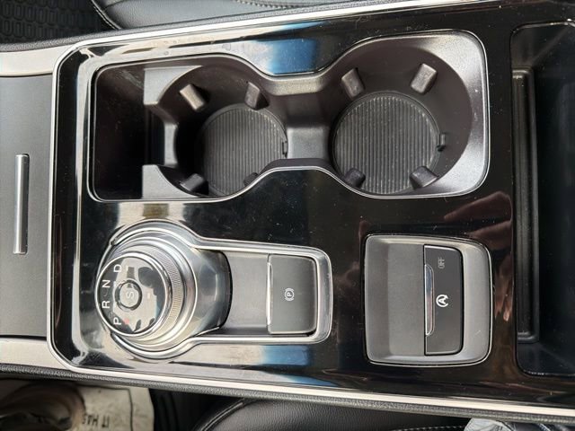 Certified 2019 Ford Edge SEL w/ Equipment Group 201A image 34